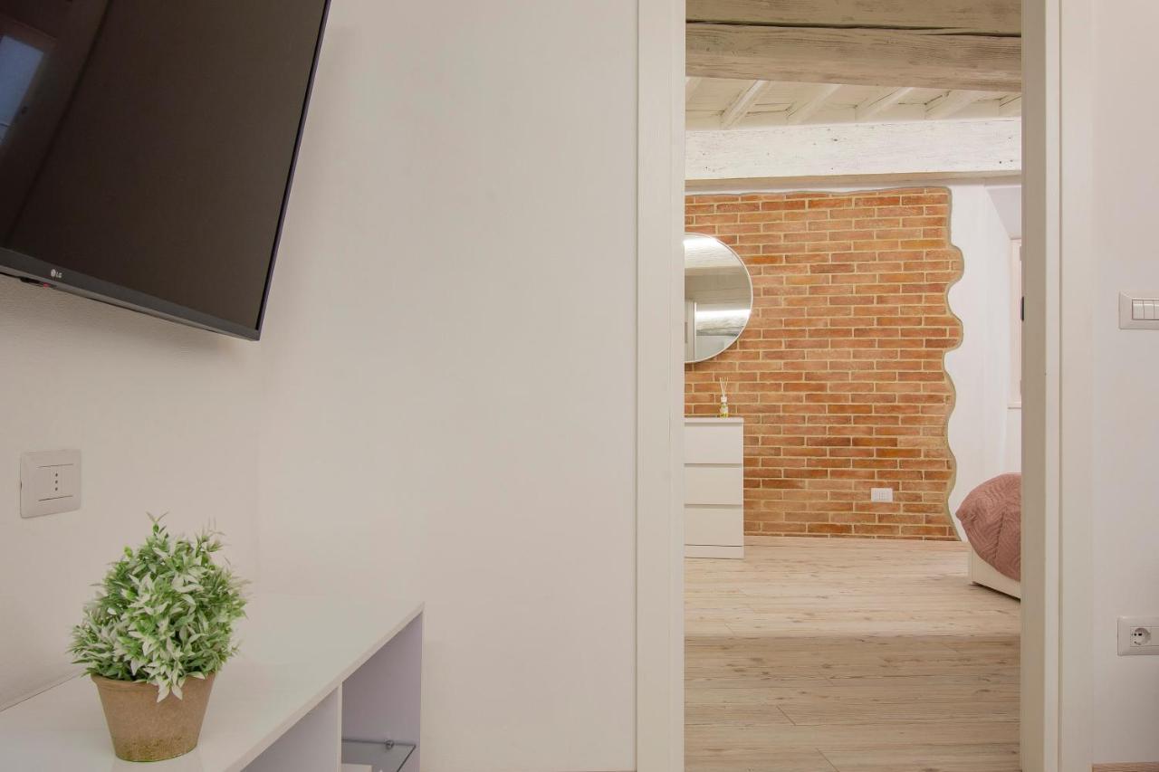 Casa Alice - Elegant In The Centre Of The Appartamento Siena